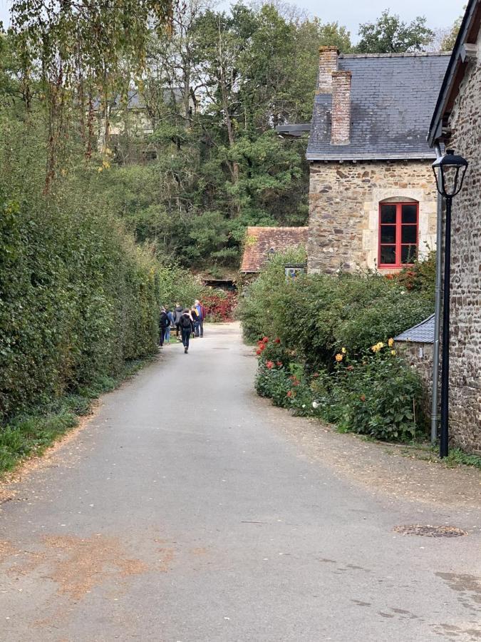 Cote Jardin Bed & Breakfast Sainte-Suzanne  Luaran gambar