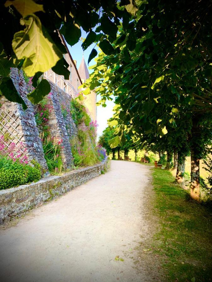 Cote Jardin Bed & Breakfast Sainte-Suzanne  Luaran gambar