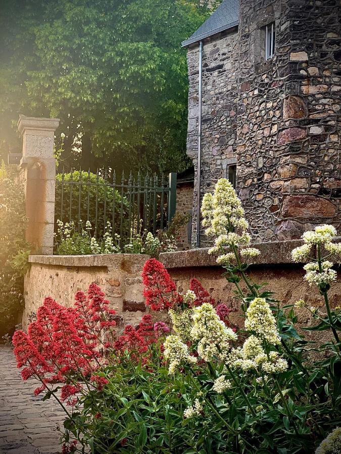 Cote Jardin Bed & Breakfast Sainte-Suzanne  Luaran gambar